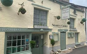 Noughts And Crosses Polperro 3*